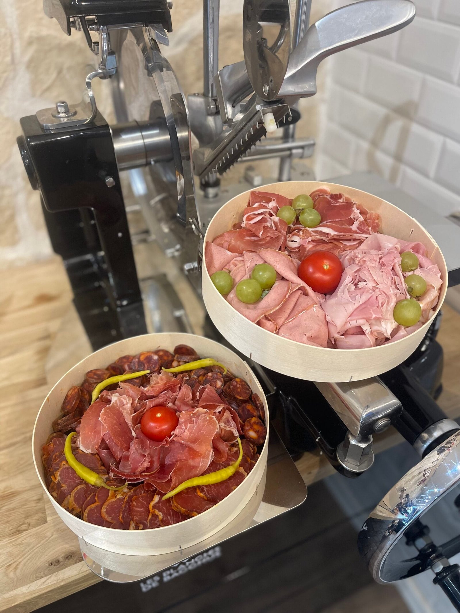 Charcuterie fine à Castries 16 Planche Apéro Bistro